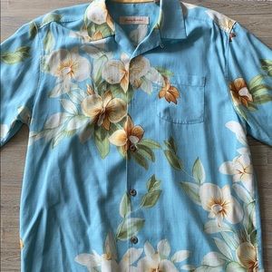 Tommy Bahamas Button Down